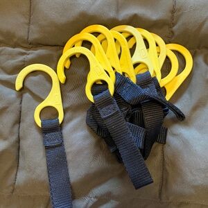 Hanger extenders